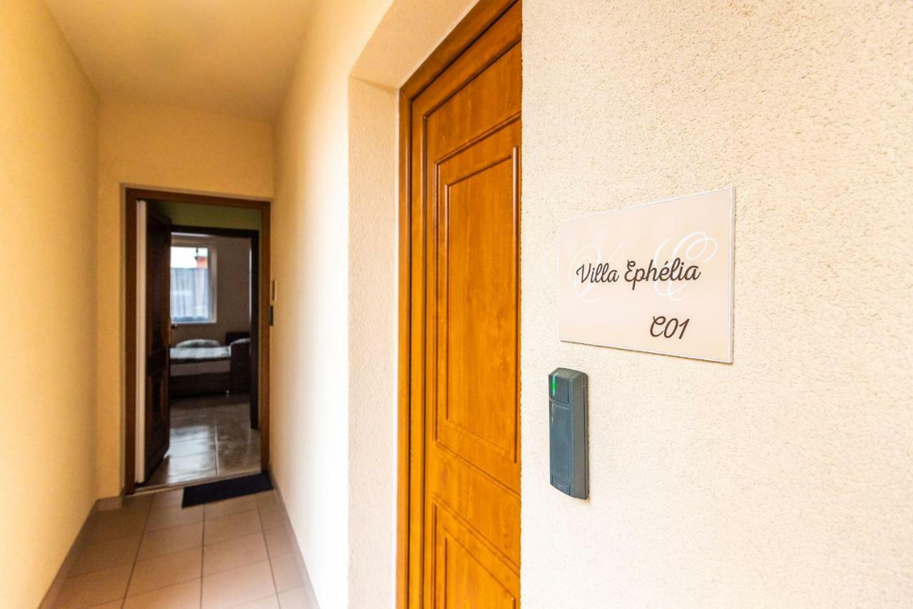 Villa Ephelia Dunajska Streda Exterior photo